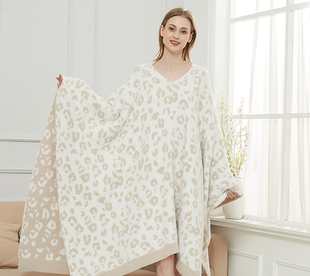 Oversized Leopard Jacquard Double V-Neck Wearable Blanket – Premium Feather Yarn Wholesale