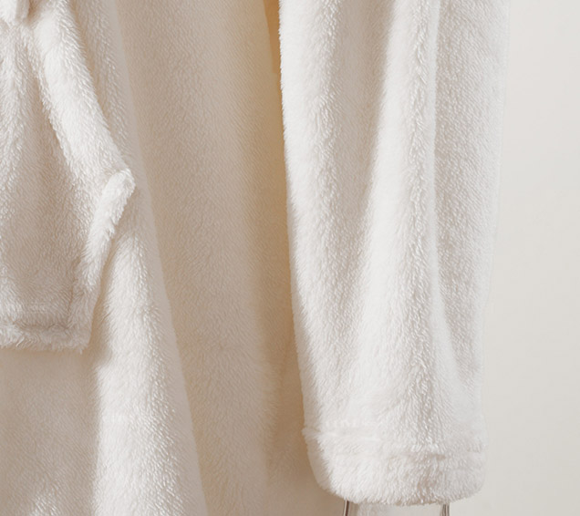 Oversized White Arctic Fleece Hoodie with Cute 3D Fox Applique Pocket
