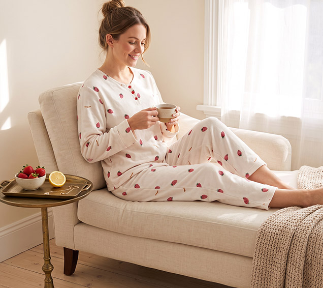 Printed Hacci Knit Pyjamas Set with Matching Scrunchie