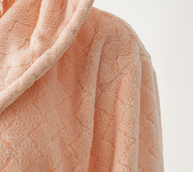 A/B Yarns Flannel Jacquard Hooded Robe with Double-Layered Hood – B2B Wholesale