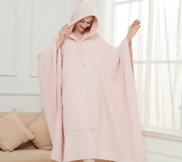 Solid Heavy-Weight Feather Yarn Hooded Blanket with Metallic Aglets – Factory Direct
